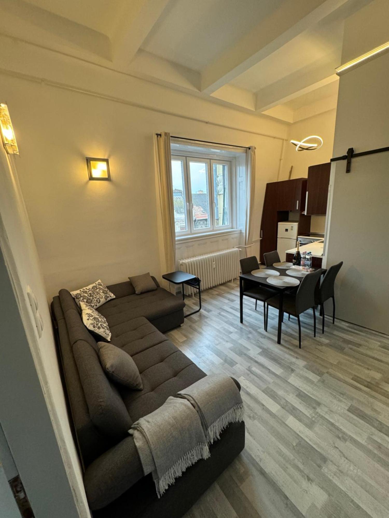 Budapest Panorama Residence ภายนอก รูปภาพ