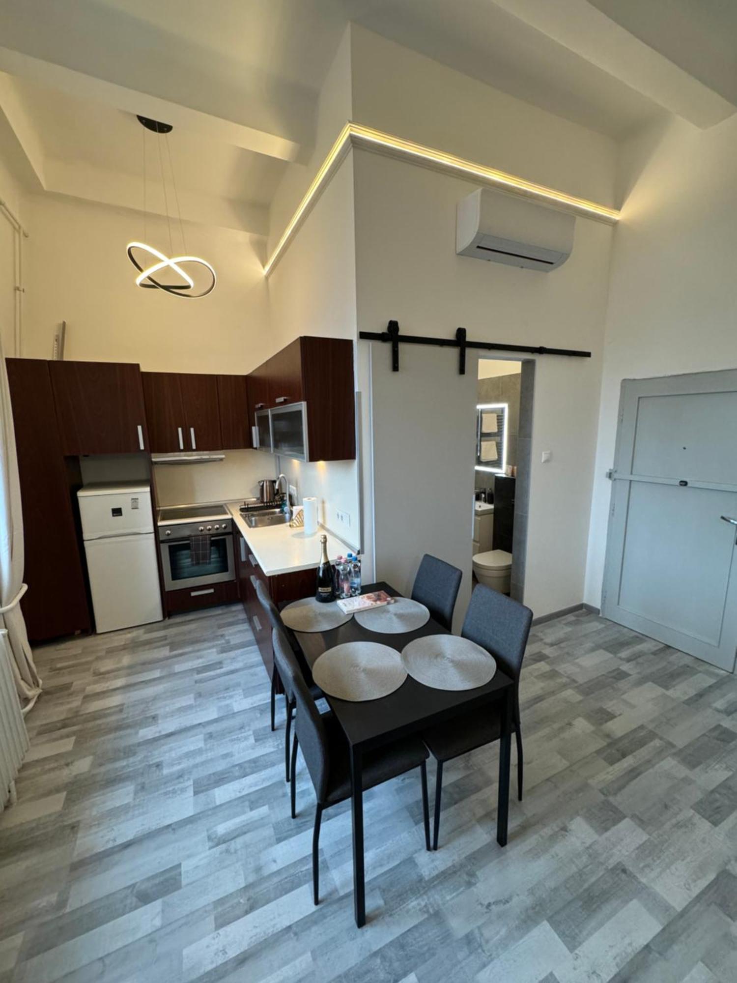 Budapest Panorama Residence ภายนอก รูปภาพ